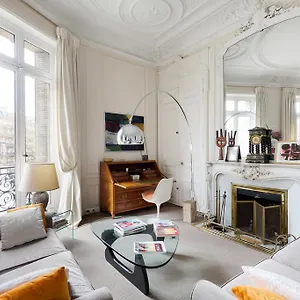  Apartment Haussmann 168 France